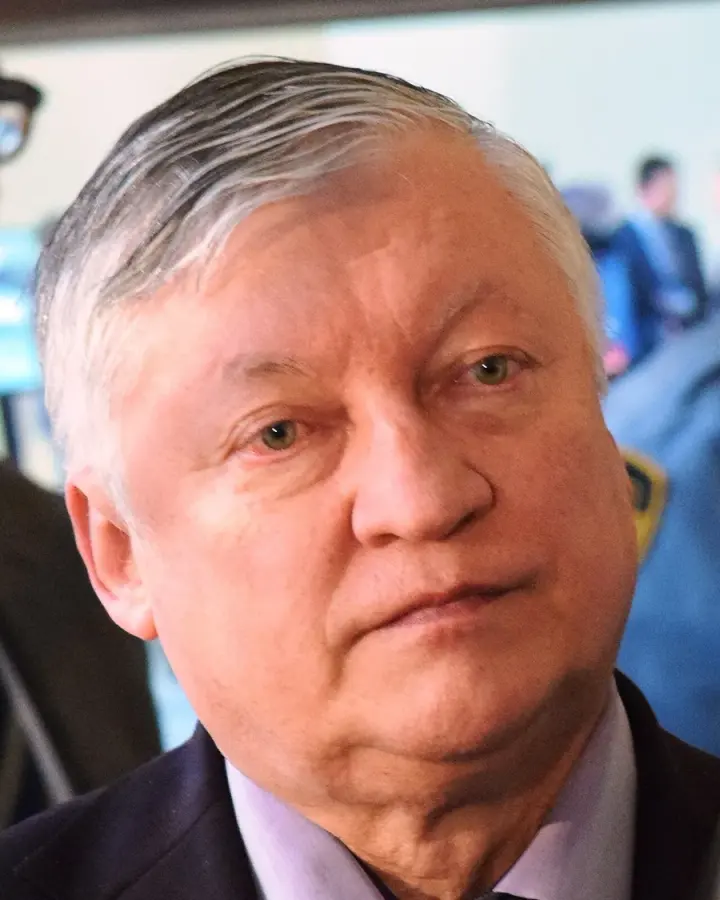 Анатолий Карпов